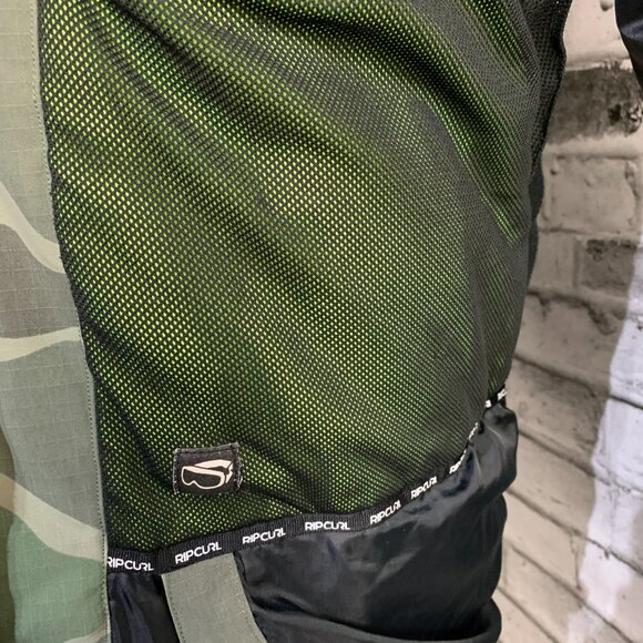 Rip Curl Snowboarding Jacket Green Camo HoodedSnow Ski Coat - Picture 11 of 16